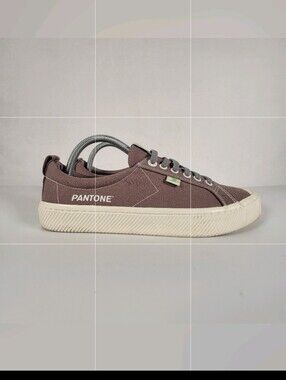 Pantone X Cariuma OCA Low Sneakers In Gray, Size 8.5 Men / 10 Women